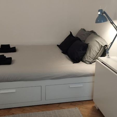Petit Appartement Nice Centre-Ville Екстер'єр фото
